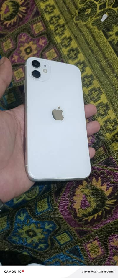 IPhone 11 ( urgent sale)