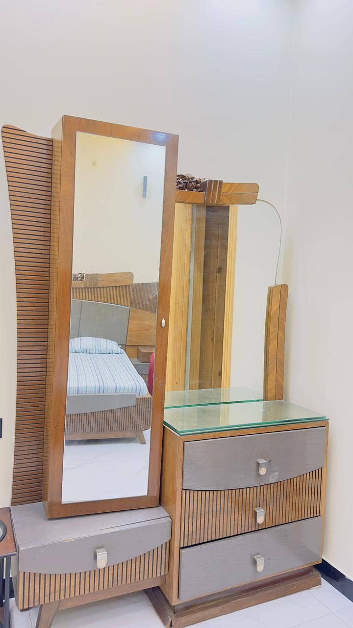 Bed set Dressing Table 1