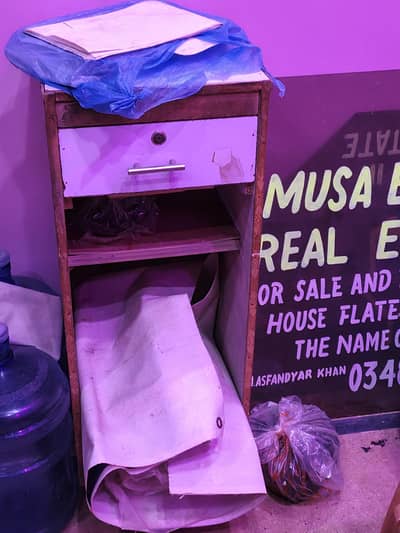 Cash Counter For Sale