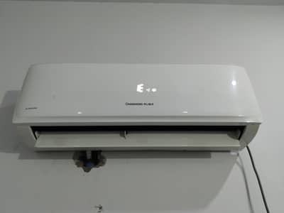 Changhong Ruba 1 Ton Split AC – Fully Working – Good Cooling