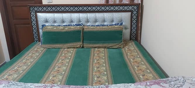 double bed / single bed