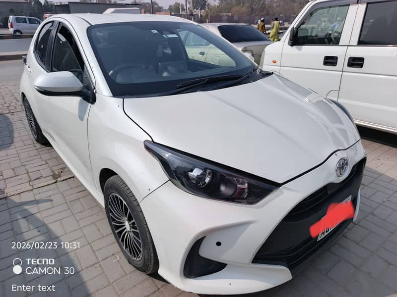 ٹویوٹا یارس جاپانی ماڈل  20/23 1