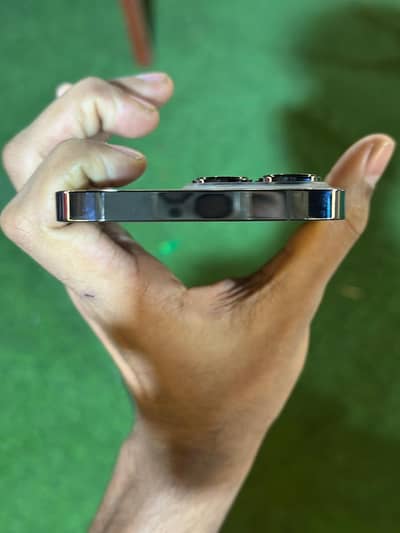 Iphone 13pro pta approve dual sim phisycal +esim