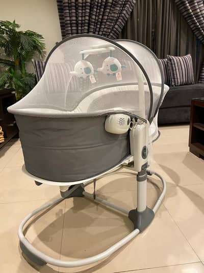 Mastela 6 in 1 bassinet