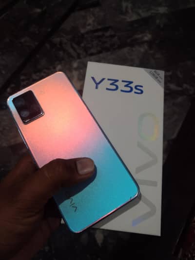 Y33s 8+4 /128 panal changed best wala. Full Box