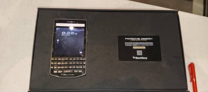 BlackBerry Porsche design p9983 smartphone