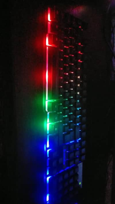 A semi mechanical keyboard very good condition very good sound