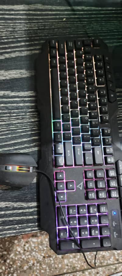 BRAND NEW PC MULTIPLE COLOURS ADD