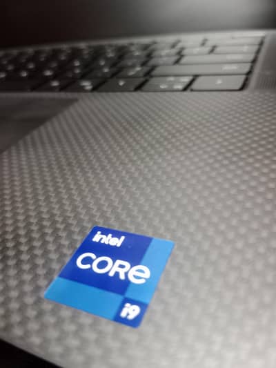 Dell XPS 15 9520 | Core i9 (14 Cores 20 Threads)| 24GB RAM| RTX 3060ti
