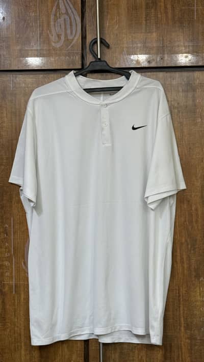 Nike 2XL T shirts