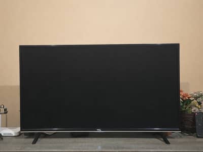 TCL 40” TV