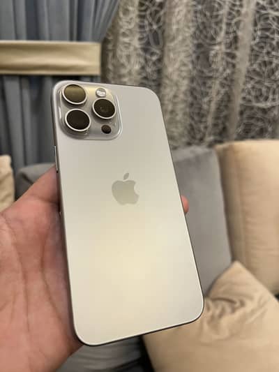 Iphone 15 pro max | JV | free covers