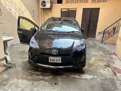 Toyota aqua G LED soft leather