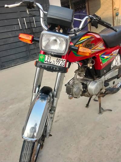 United 70cc