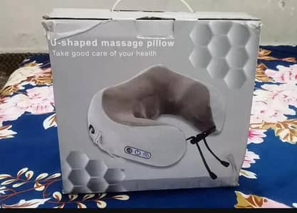 U shaped massager pillow