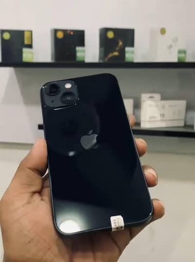 IPhone 13 JV  100% health  128GB In apple warrenty.