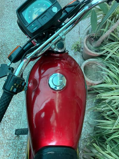 Us 70 is available for sale