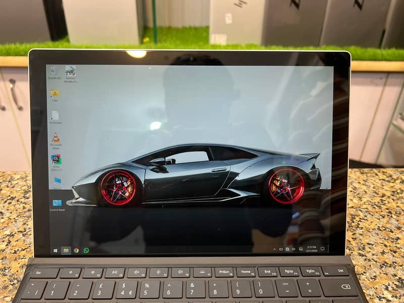Microsoft Surface Pro 5 2