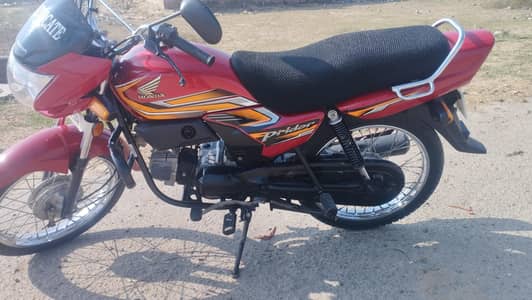 honda pridor 2023 model 100cc only 8600km drove