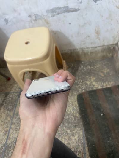 i phone x 64gb pta approved offlicel/ 03256570048