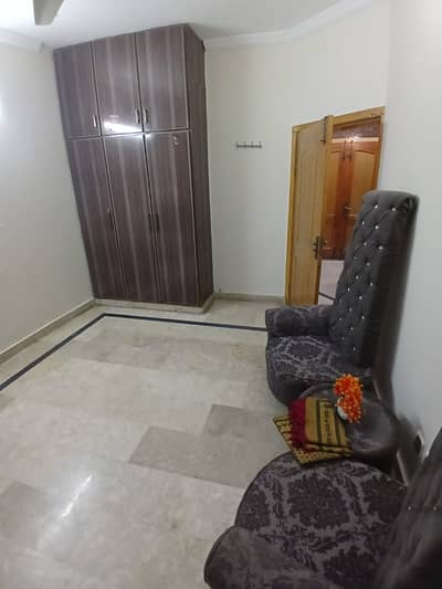 Ground Floor For Rent In G-13 (4 Marla)