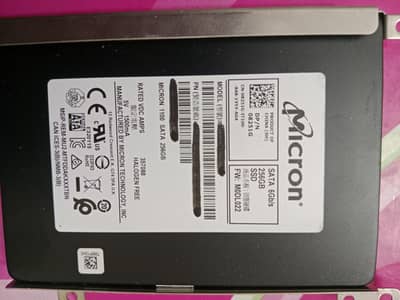 Ssd 256 gb , with excellent health