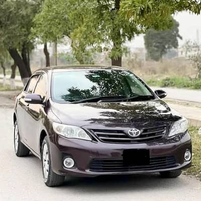 Toyota Corolla Gli 2012 bumper to bumper genuine first owner