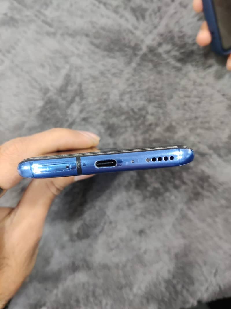 OnePlus 7pro 8/256 6