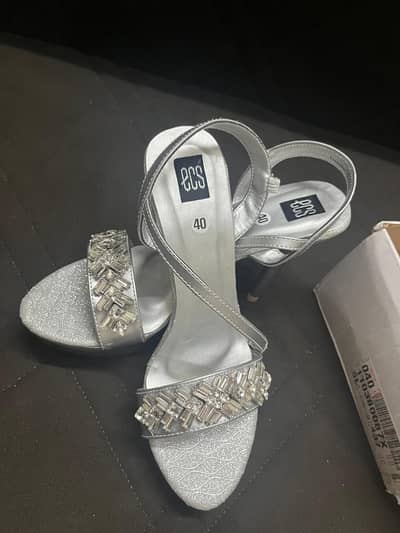 Brand new ECS Heels for women size 40