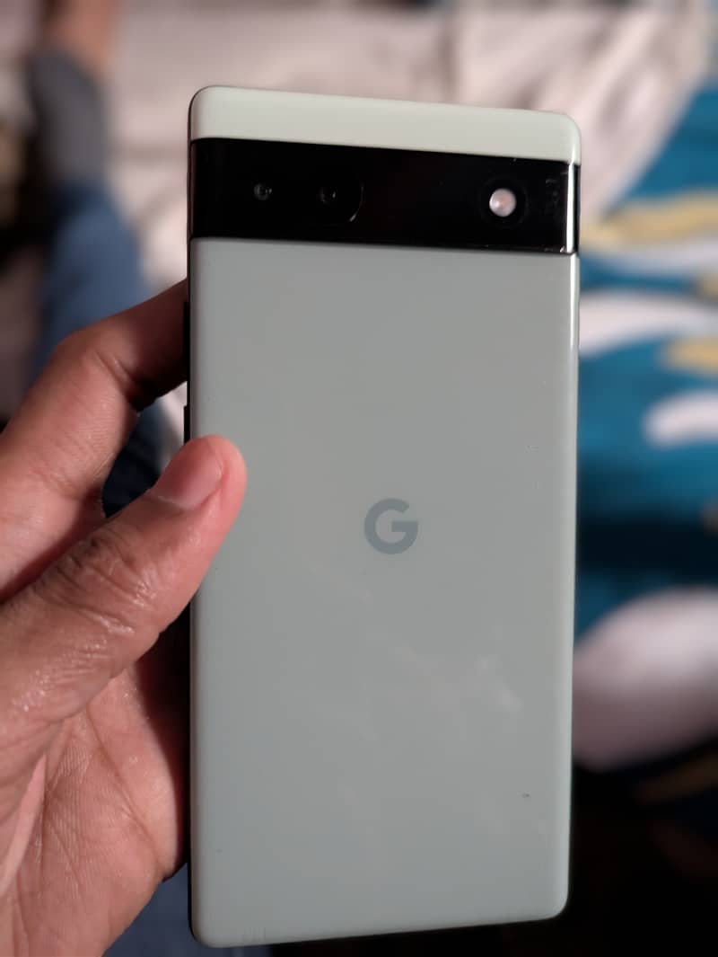 Google Pixel 6a 1