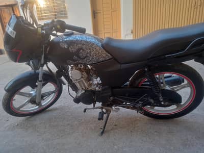 sazuki koi km ni hony Wala bohat achi ha 03117618573