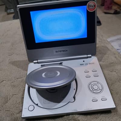 sunstech dvd player condition 10 by 8