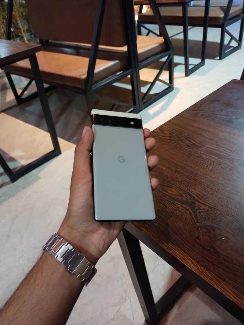 Google pixel 6a 1
