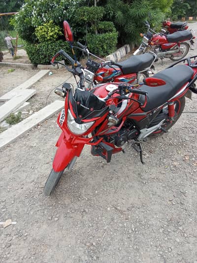 Honda cb 150f