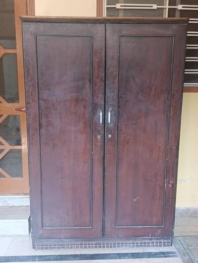 wooden wardrobe safe Almari 6x4
