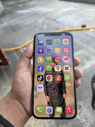 iPhone 12 pro max fix price