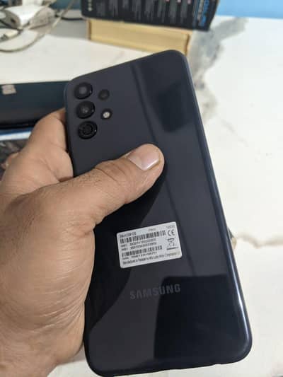 Samsung galaxy A13 Rim 4gb/ 128 original condition