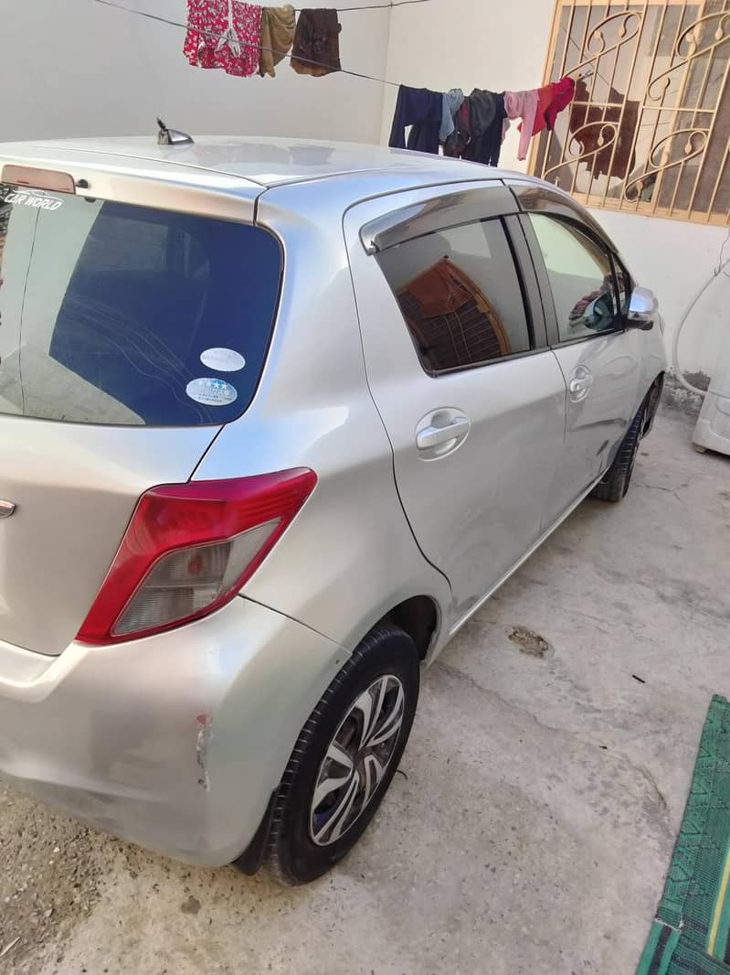 vitz 2011model 2013 reg 5