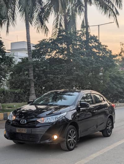 TOYOTA YARIS ATIV 1.3