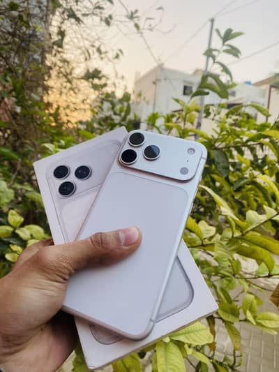 17 pro max Factory Unlocked lla