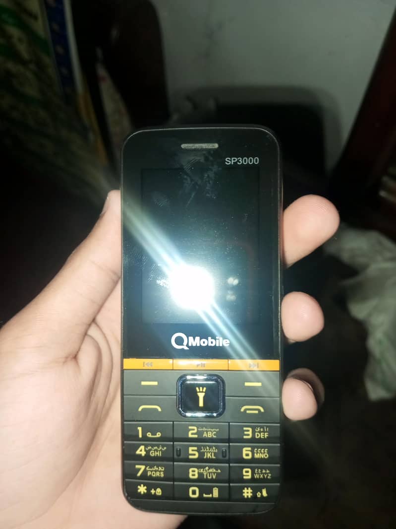 Q Mobile 0