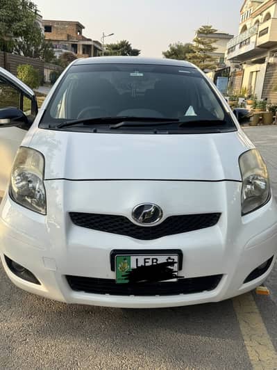 Toyota Vitz 2013/2010
