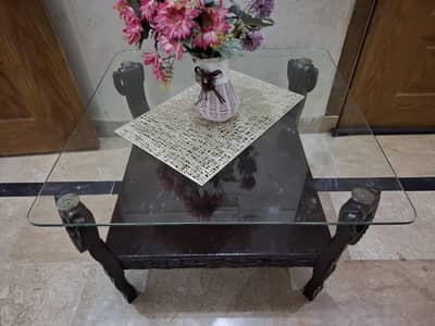 centre table for sale in excellent condition