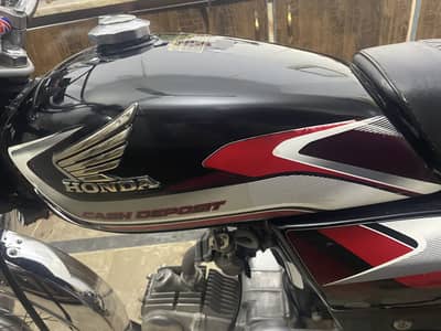 Honda CD 70 2025 Model – Total Genuine – Just Buy & Drive
