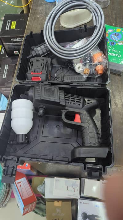 High-Pressure Water Gun (Cordless & Powerful)