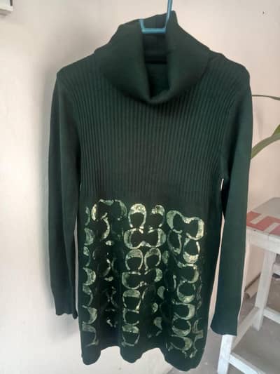 Stylish Dark Green Ribbed Long Sweater for Women