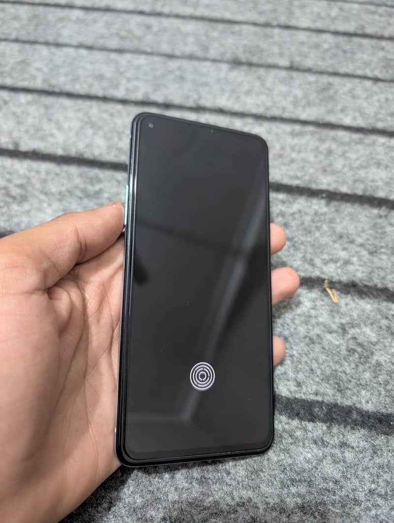 One plus 8t 1
