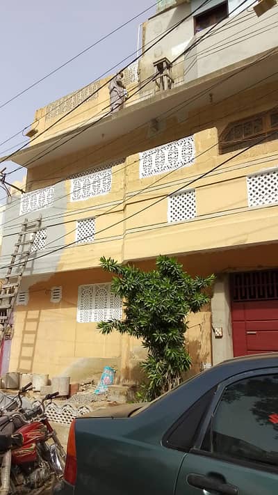 Ready To Buy A House 240 Square Yards In North Karachi - Sector 11B