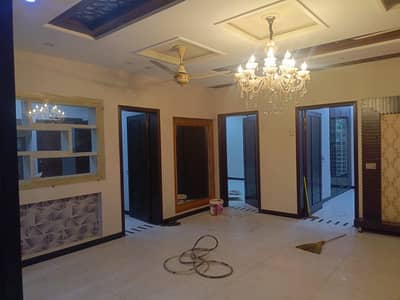 A BEAUTIFUL 10 MARLA UPPER PORTION