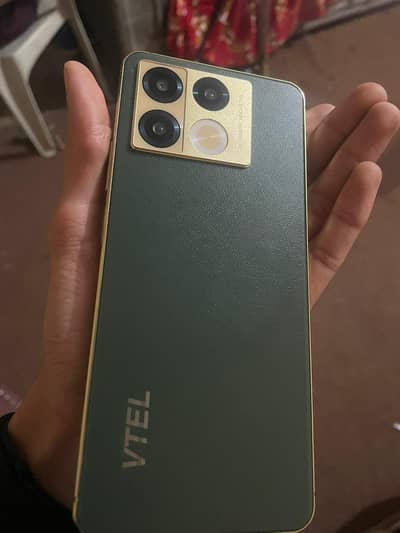 Exchange Possible Vtel note 40 pro 4+3 64 Box charging available